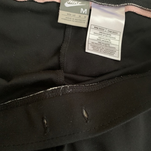 Nike Black w/White & Pink Stripes Sweatpants - Picture 6 of 7